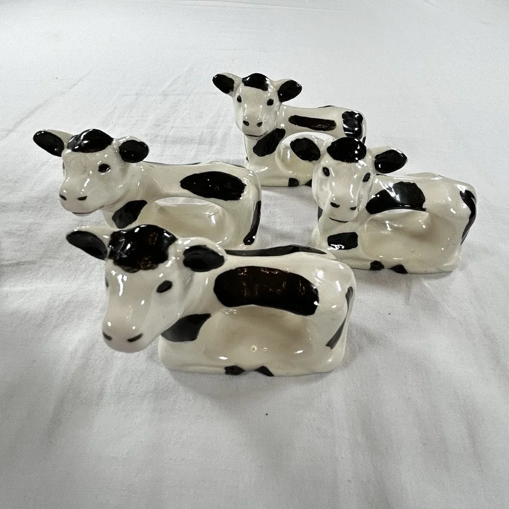 Vtg Cow Salt And Pepper Shakers 4 Napkin Holder Black And White Batter Catcher